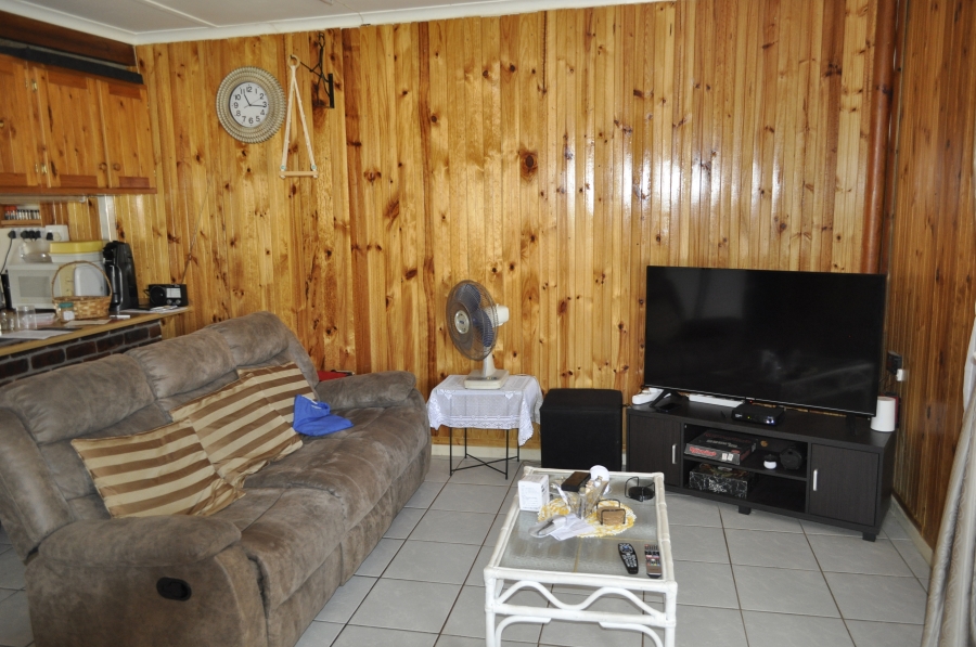 4 Bedroom Property for Sale in C Place Eastern Cape